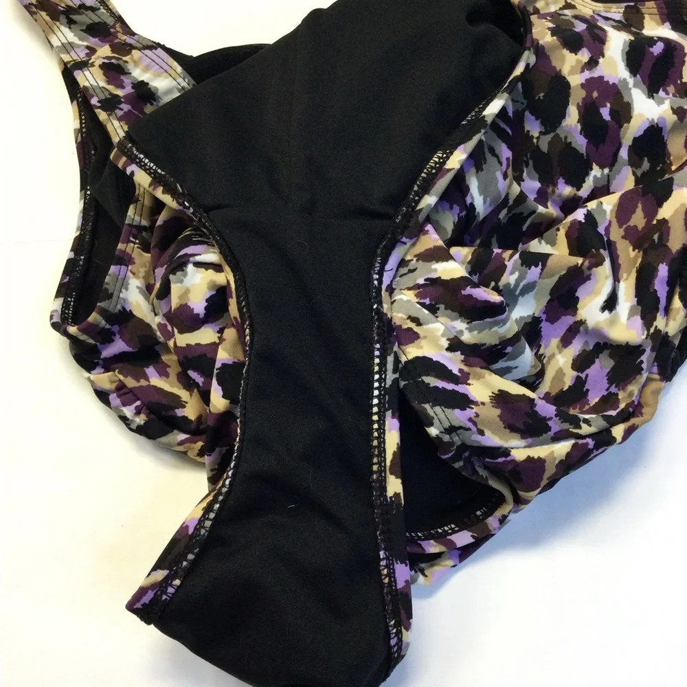 Catalina Leopard Print One-Piece‎ Swimsuit Sz XL 16/18 Nylon Spandex preowned.
